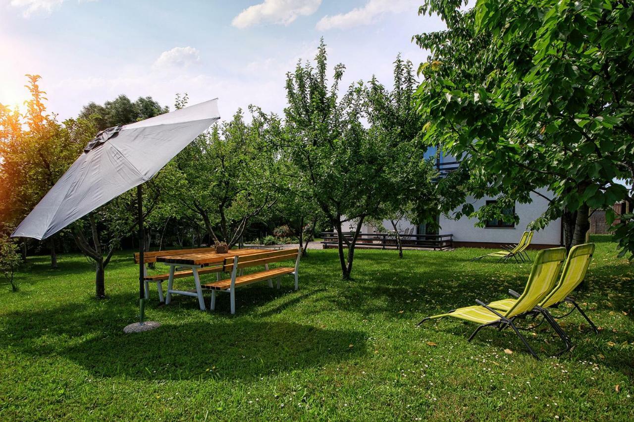 Lagom Apartments Drežnik Grad Exterior foto